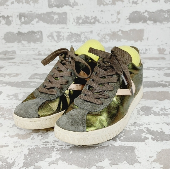 Tretorn WT Callies Metallic Green Gray Suede Lace Up Sneakers T366 - Picture 2 of 8